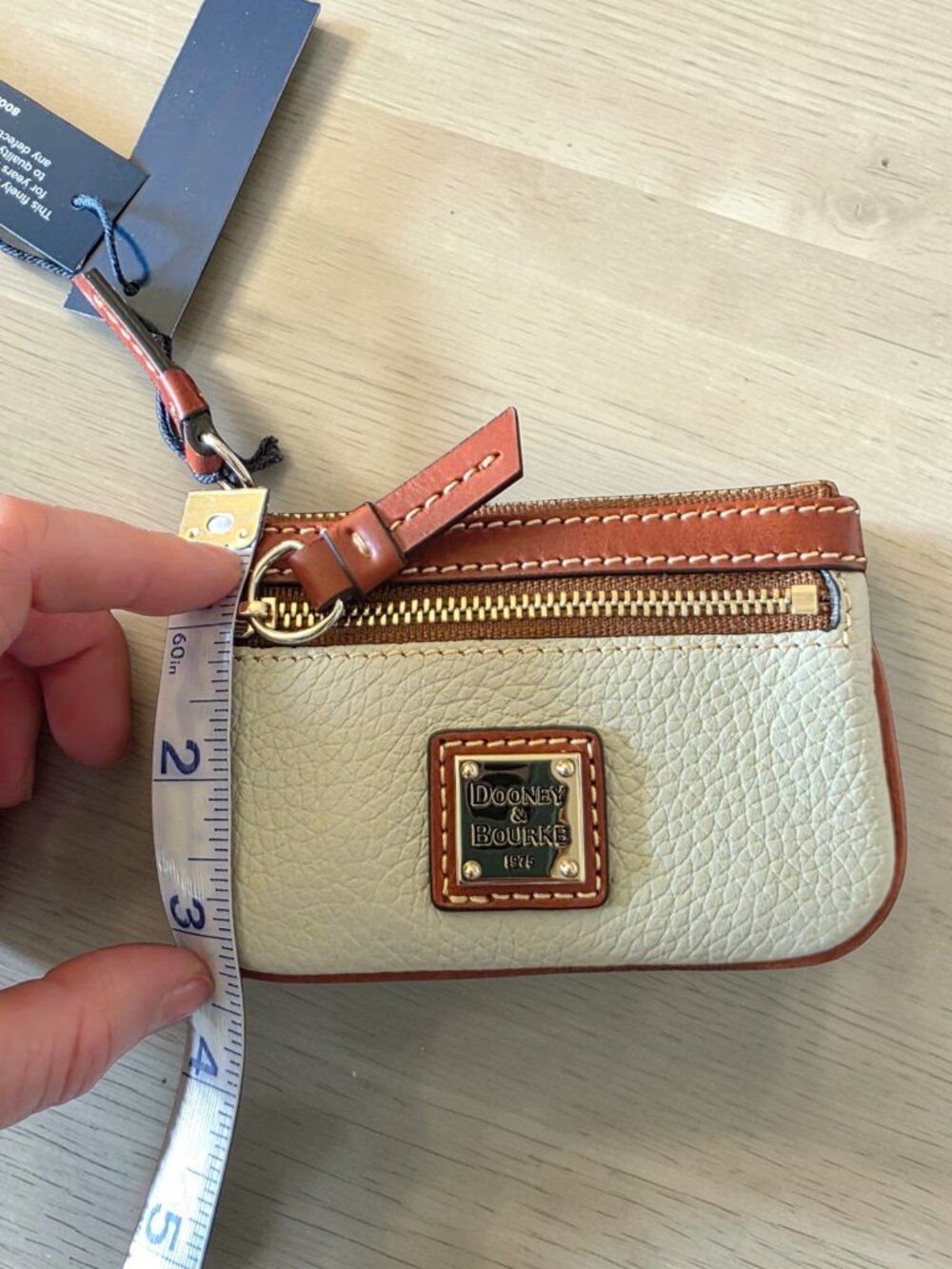 Dooney & Bourke Pebbled Leather Key Pouch Coin Purse Bone Tan NWT Wristlet - Picture 12 of 16